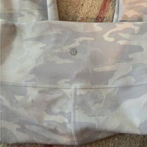 Lululemon ribbed align leggings